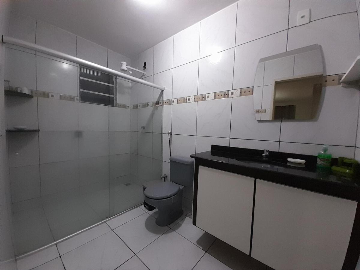 Flat Familiar Com Garagem Ate 5 Pessoas Holiday home *